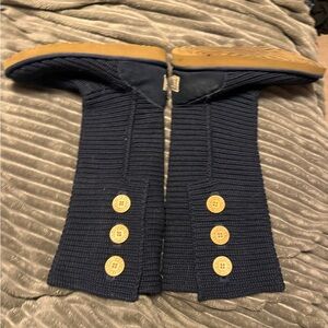 UGG Dark Blue Knit Ankle Boots with Beige Buttons